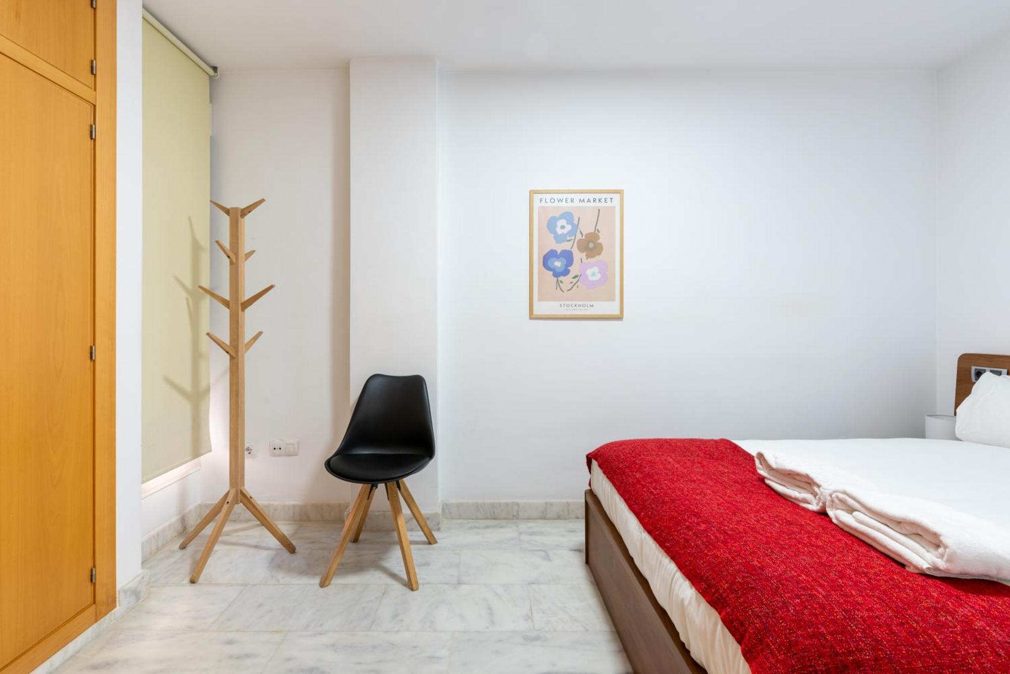 Wintowinrentals Quiet Apartment, Good Location, Free Parking Málaga Eksteriør bilde