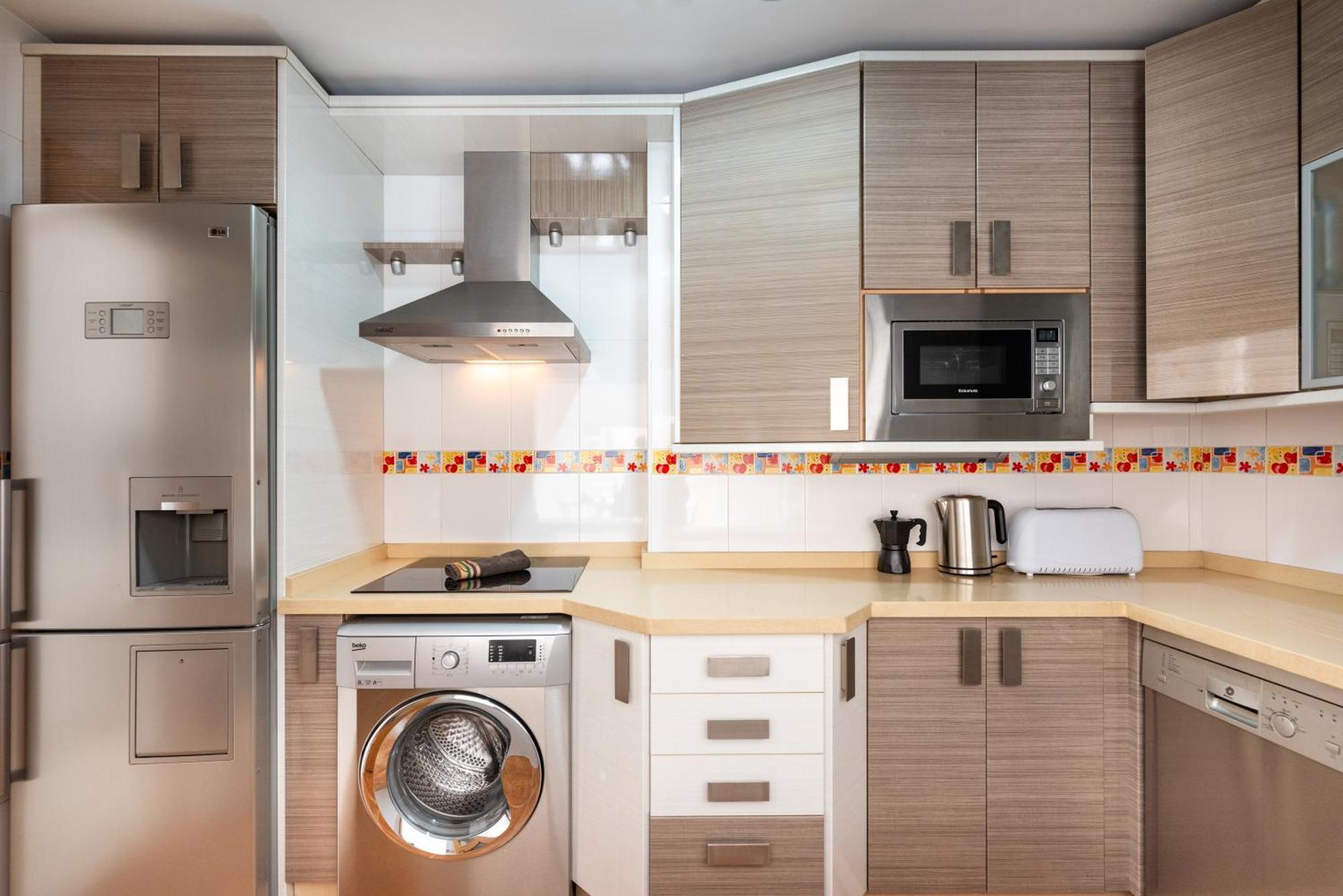 Wintowinrentals Quiet Apartment, Good Location, Free Parking Málaga Eksteriør bilde